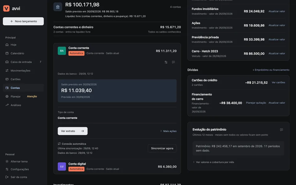 Tela de contas do Avvi: a conta corrente do Banco Aurora e a conta digital Lumen aparecem como automáticas. Na conta corrente, saldo de R$&nbsp;11.311,20 com os dados do banco de 29/09, conexão automática com a última sincronização às 12h40 e o botão Sincronizar agora.